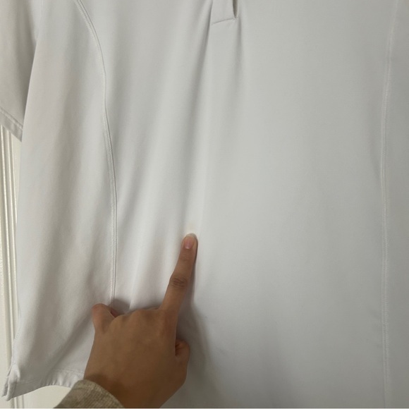 Athlete women’s white polo shirt size large - Picture 4 of 8